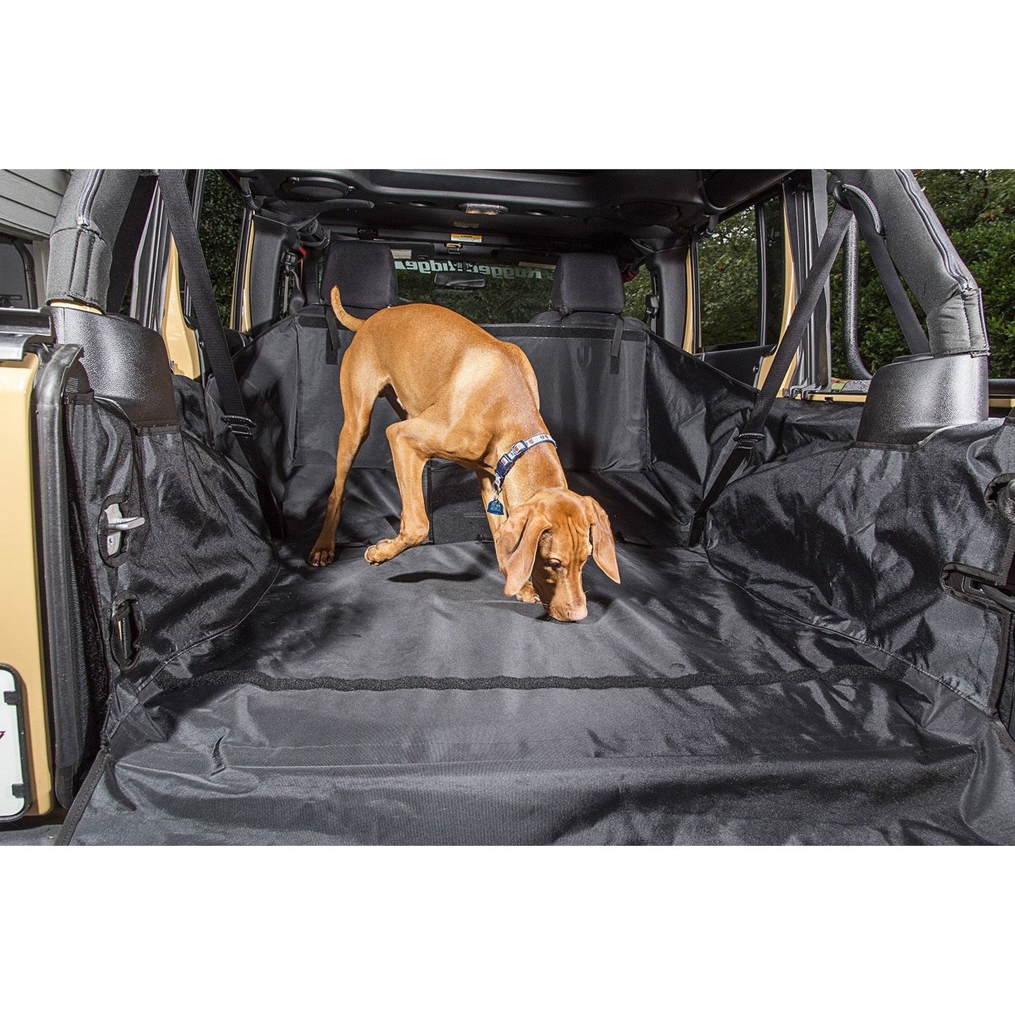RUGGED RIDGE | 13260.01 | 07-16 Wrangler C3 Cargo Cover, Without Subwoofer Black