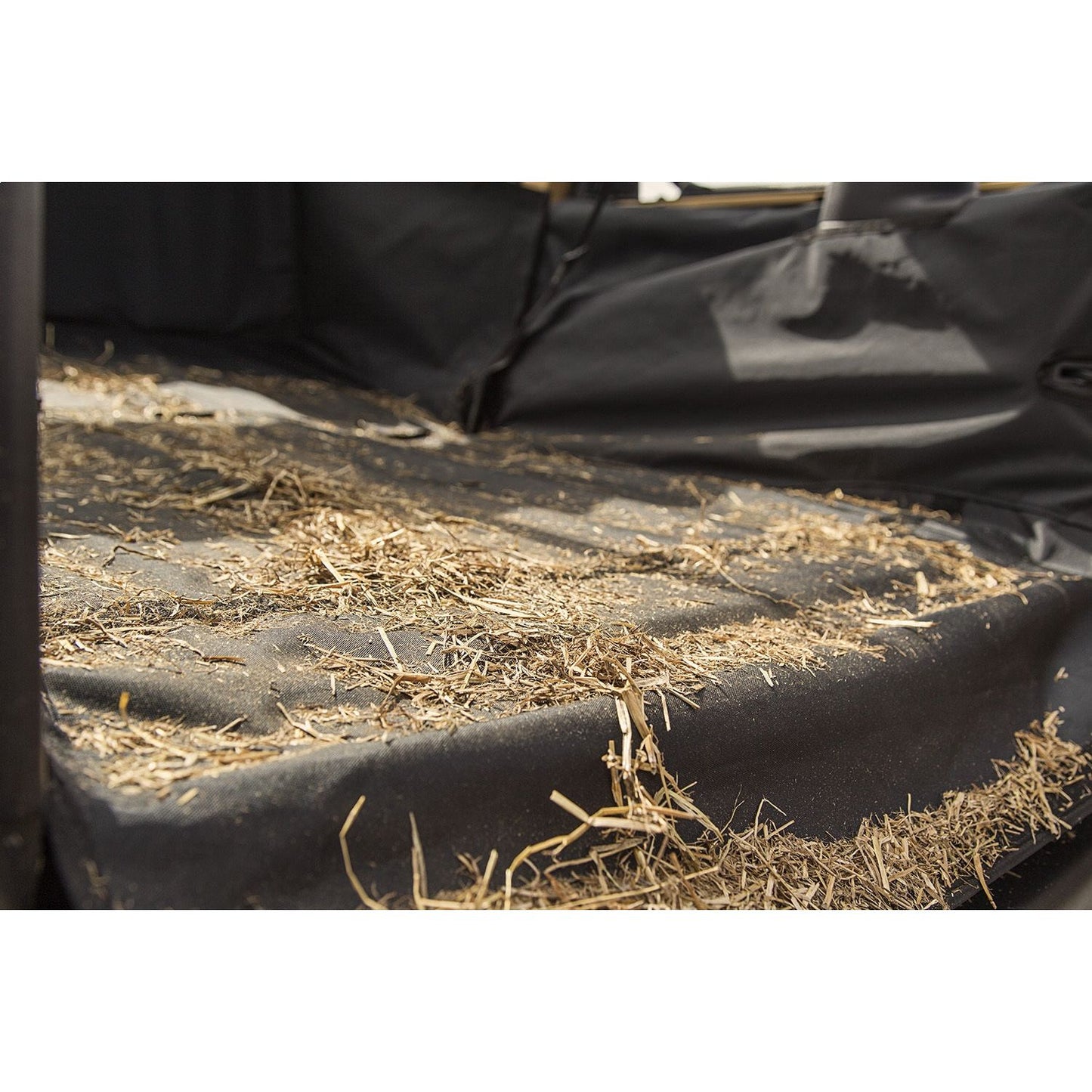 RUGGED RIDGE | 13260.01 | 07-16 Wrangler C3 Cargo Cover, Without Subwoofer Black