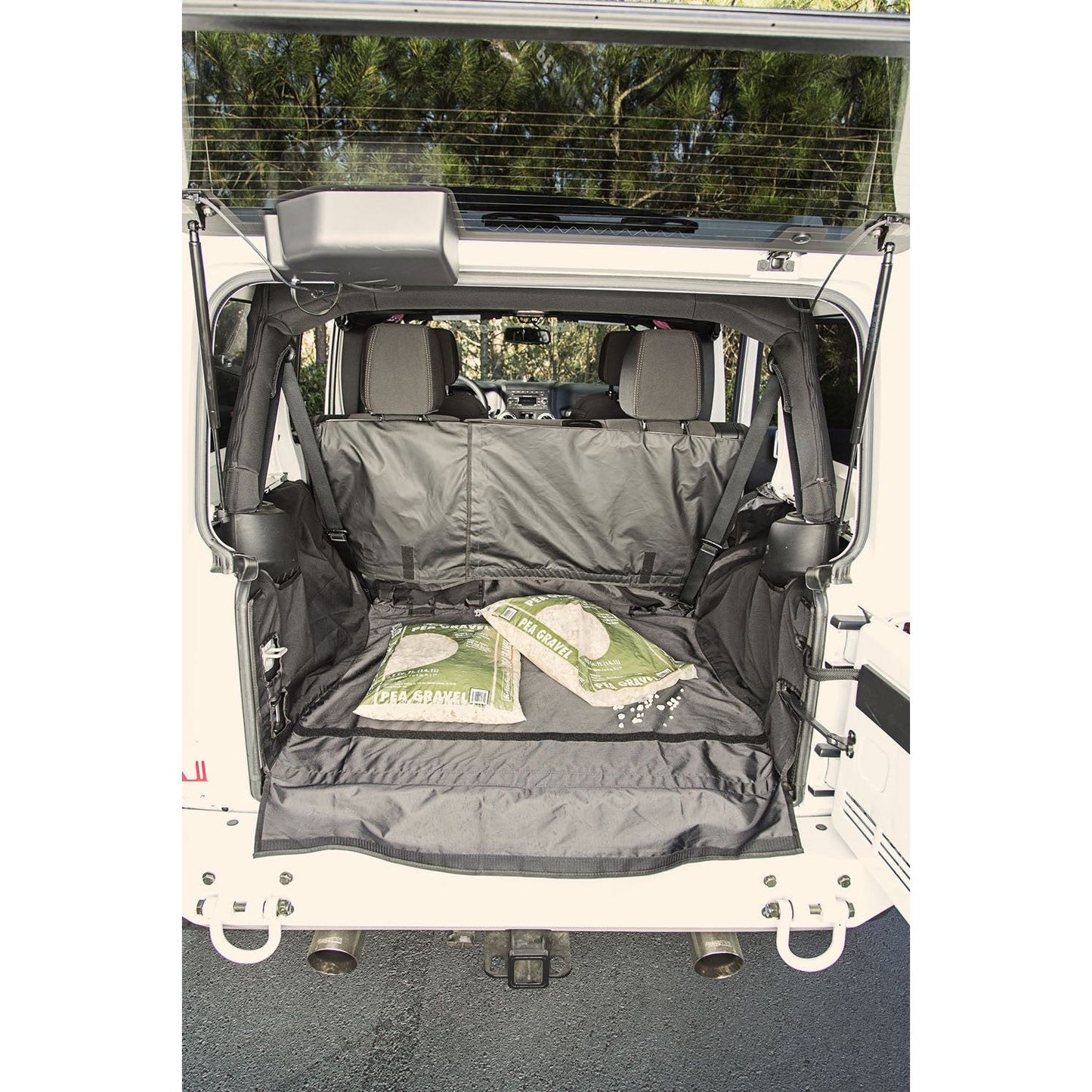 RUGGED RIDGE | 13260.01 | 07-16 Wrangler C3 Cargo Cover, Without Subwoofer Black