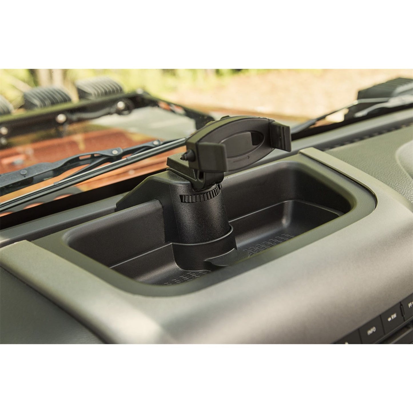 RUGGED RIDGE | 13551.16 | 11-15 Jeep Wrangler Dash Multi-Mount Phone Kit