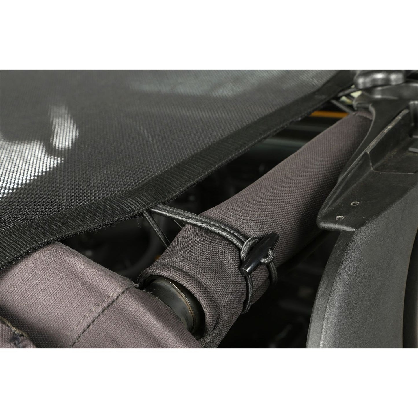 RUGGED RIDGE | 13579.08 | 97-06 Jeep Wrangler Eclipse Sun Shade Full Cover