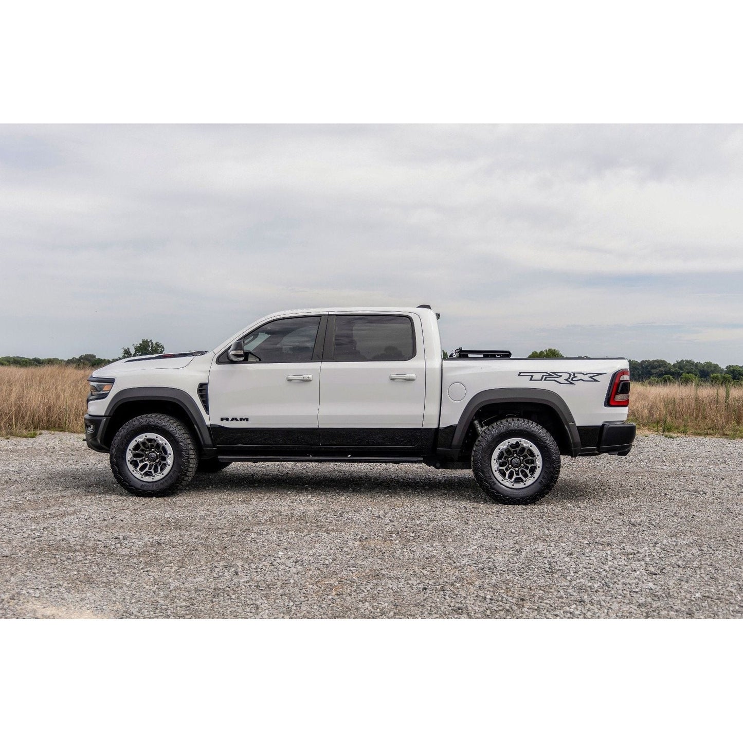 Rough Country 5'7" Bed Hard Low Profile Bed Cover I 47320550B