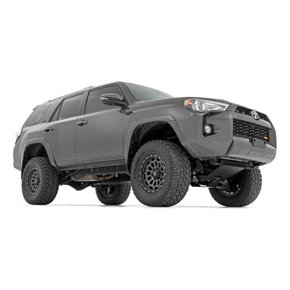 Rough Country M1 Struts w/M1 Rear Shocks 4.5 Inch Lift Kit I 73940