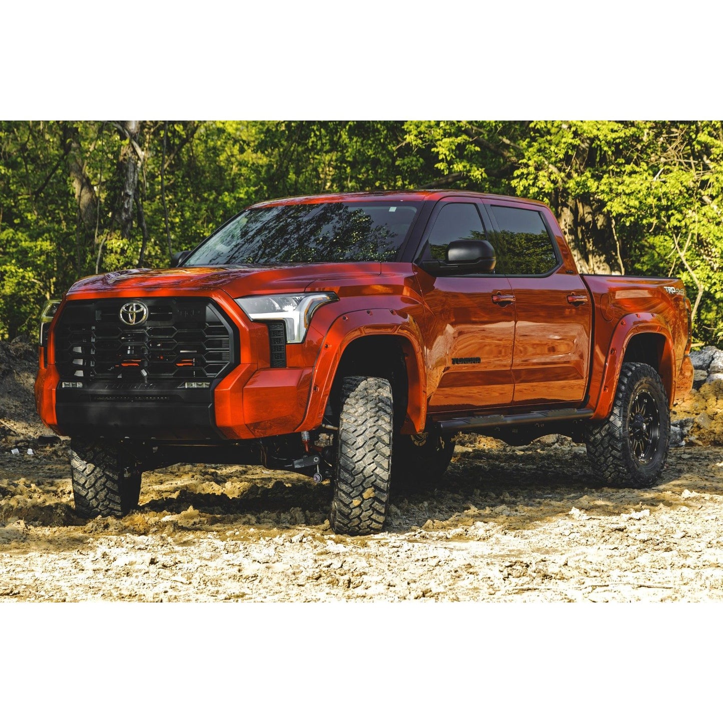 ROUGH COUNTRY Oval Nerf Steps | Crew Cab | Black | Toyota Tundra 2WD/4WD (2022-2025) | 21014