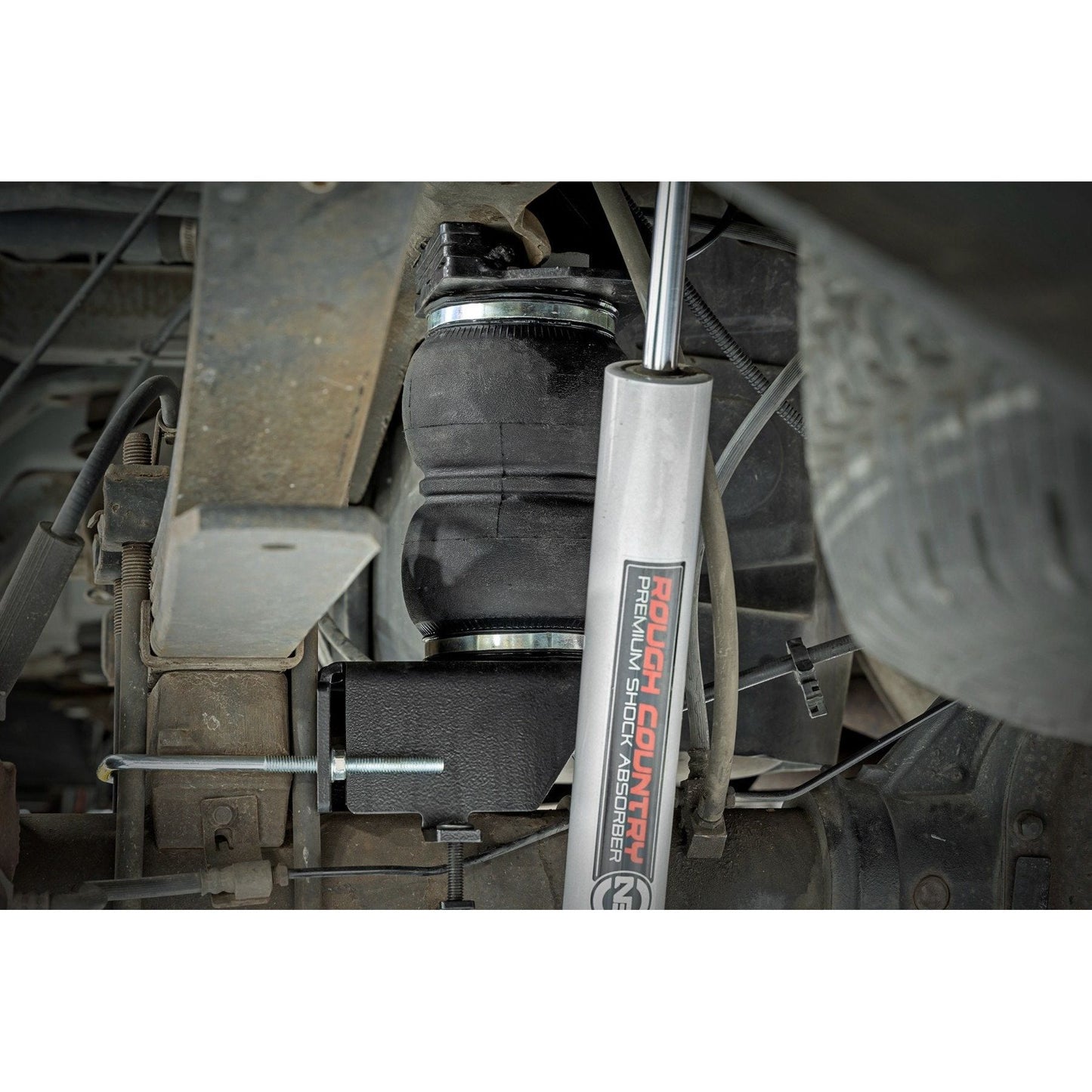 Rough Country with Onboard Air Compressor & Wireless Remote Air Spring Kit I 10023WC