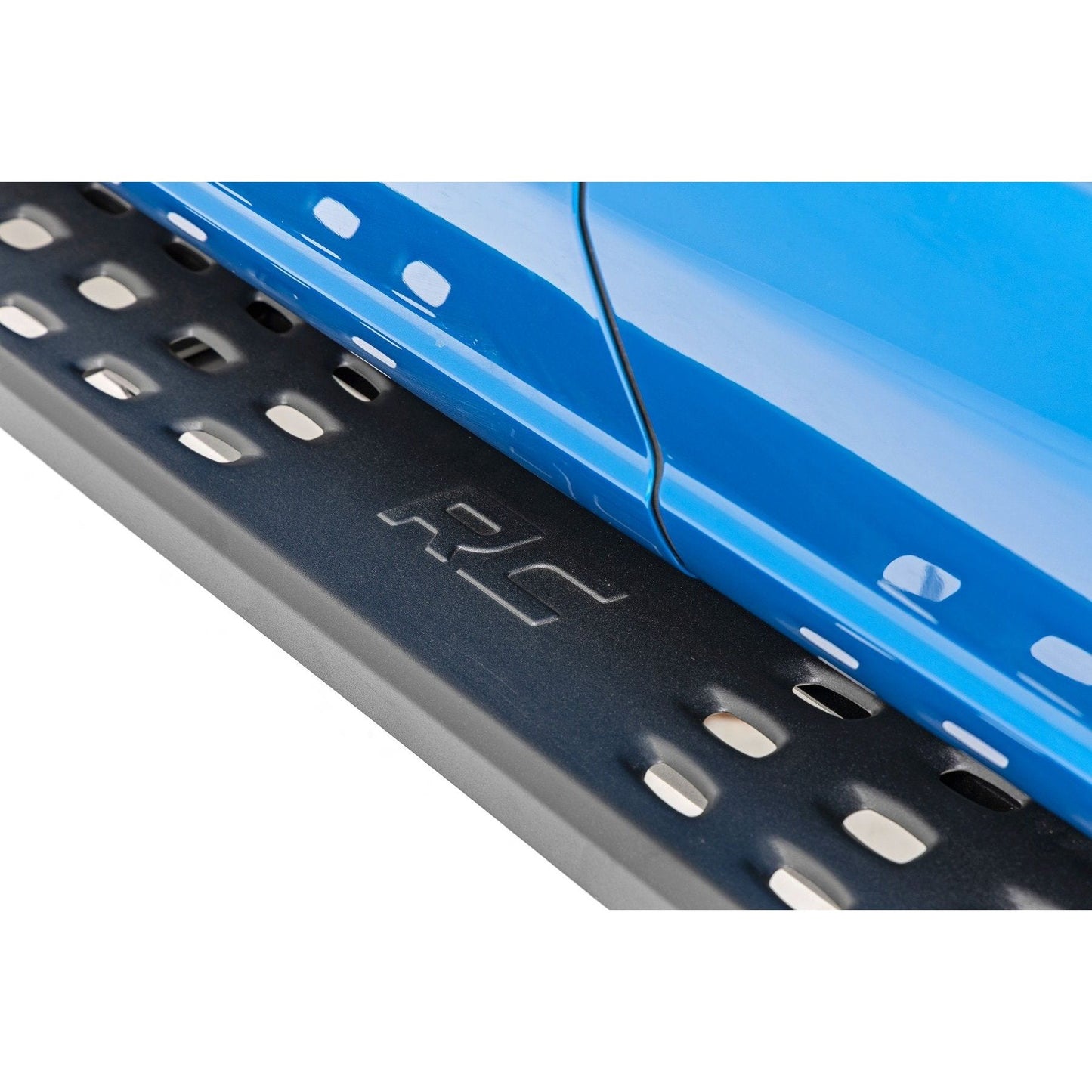 Rough Country RPT2 Running Board I 44005