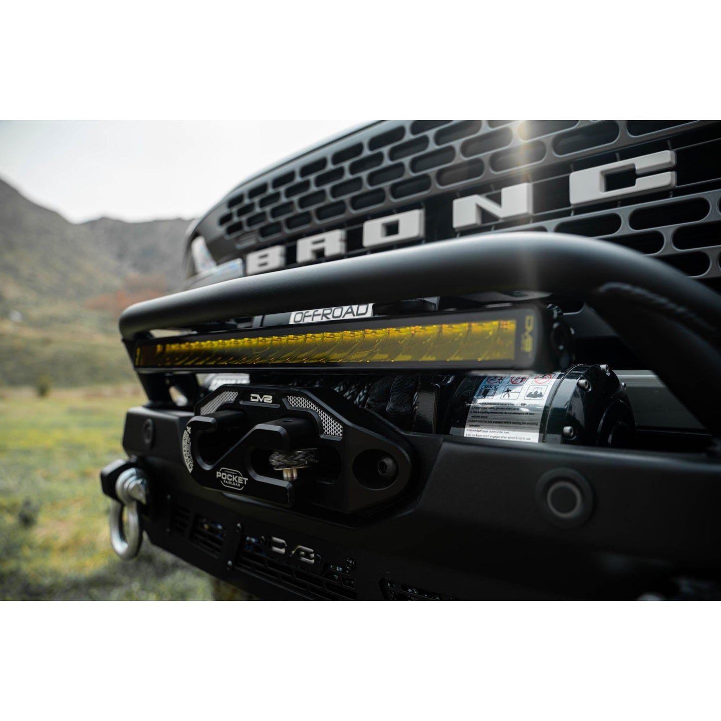 DV8 Off-Road 20-Inch Elite Series Amber LED Light Bar | Single Row C3| BE20SW105W-A