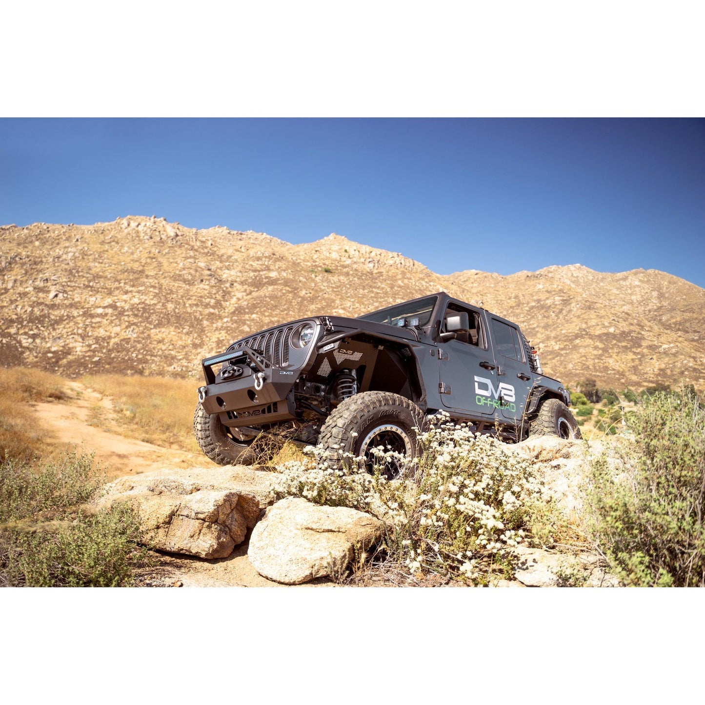 DV8 Off-Road 2007-2024 Jeep Wrangler & Gladiator | FS-25 Stubby Front Bumper C3| FBJL-06