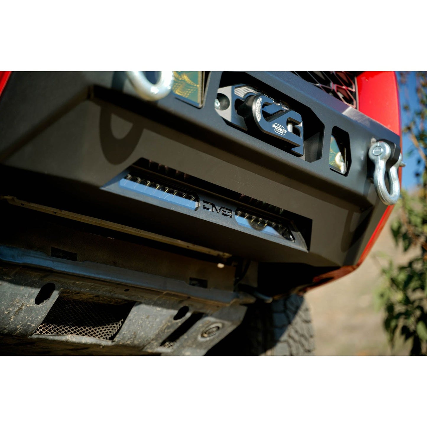 DV8 Off-Road 2014-2024 Toyota 4Runner | Centric Series Winch Front Bumper C3| FBTF3-02