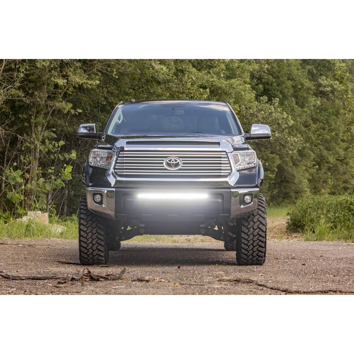 Rough Country M1 Struts w/M1 Rear Shocks 6 Inch Lift Kit I 75440