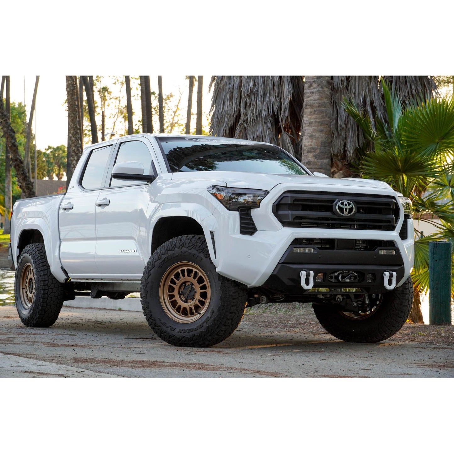 DV8 Off-Road 2024+ Toyota Tacoma | Centric Front Bumper C3| FBTT1-08