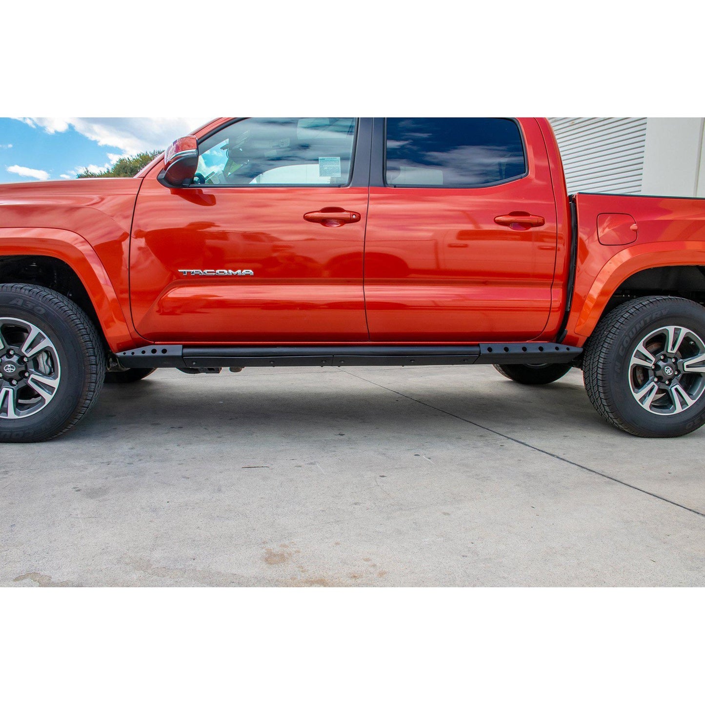 DV8 Off-Road 2016-23 Toyota Tacoma Boatside Rock Sliders C3| SRTT1-01