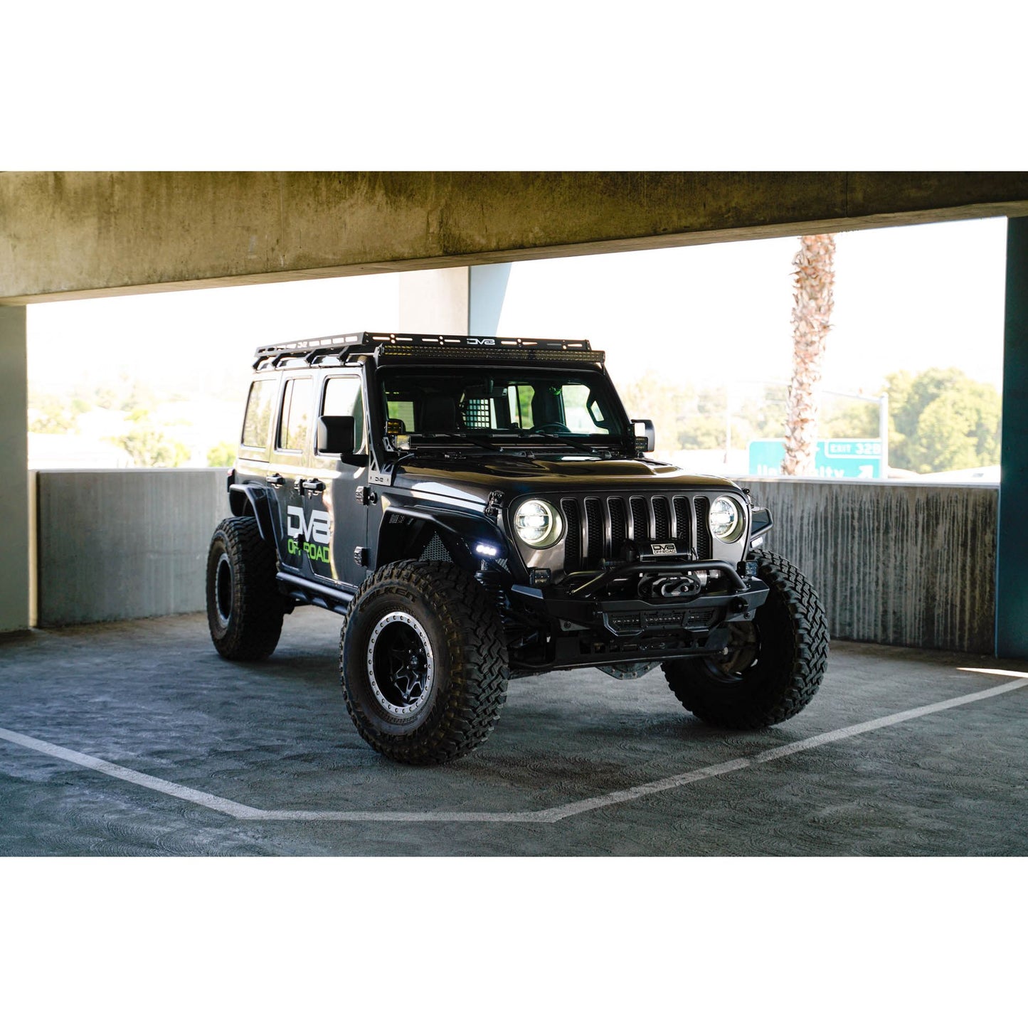 DV8 Off-Road 2018-2024 Jeep Wrangler JL & Gladiator JT | 50-Inch Light Bar Mount C3| LBJL-10