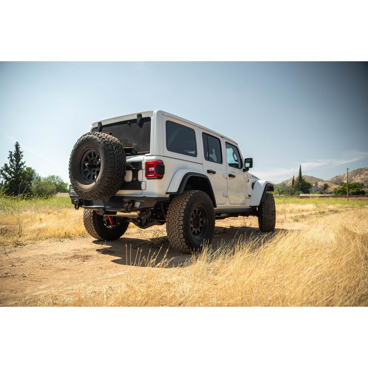 DV8 Off-Road 2018-2024 Jeep Wrangler JL | MTO Series Rear Bumper C3| RBJL-13