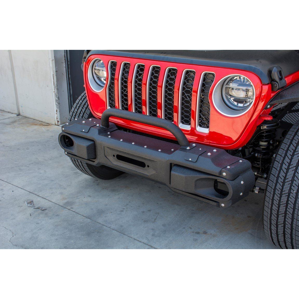 DV8 Off-Road 2018-2024 Jeep JL & 2020-2024 JT Front Modular Bumper with Bull Bar C3| FBJL-10