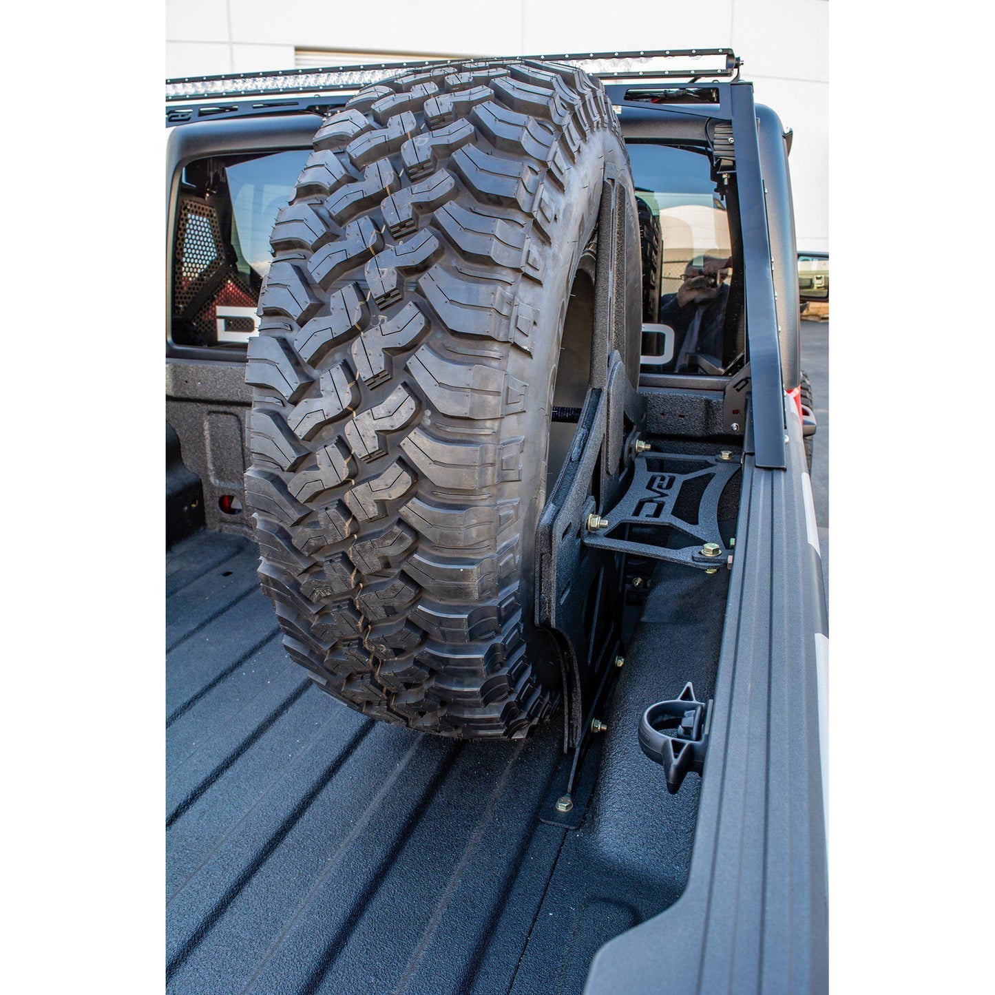 DV8 Off-Road 2020-2024 Jeep Gladiator JT Stand Up Spare Tire Mount C3| TCGL-02