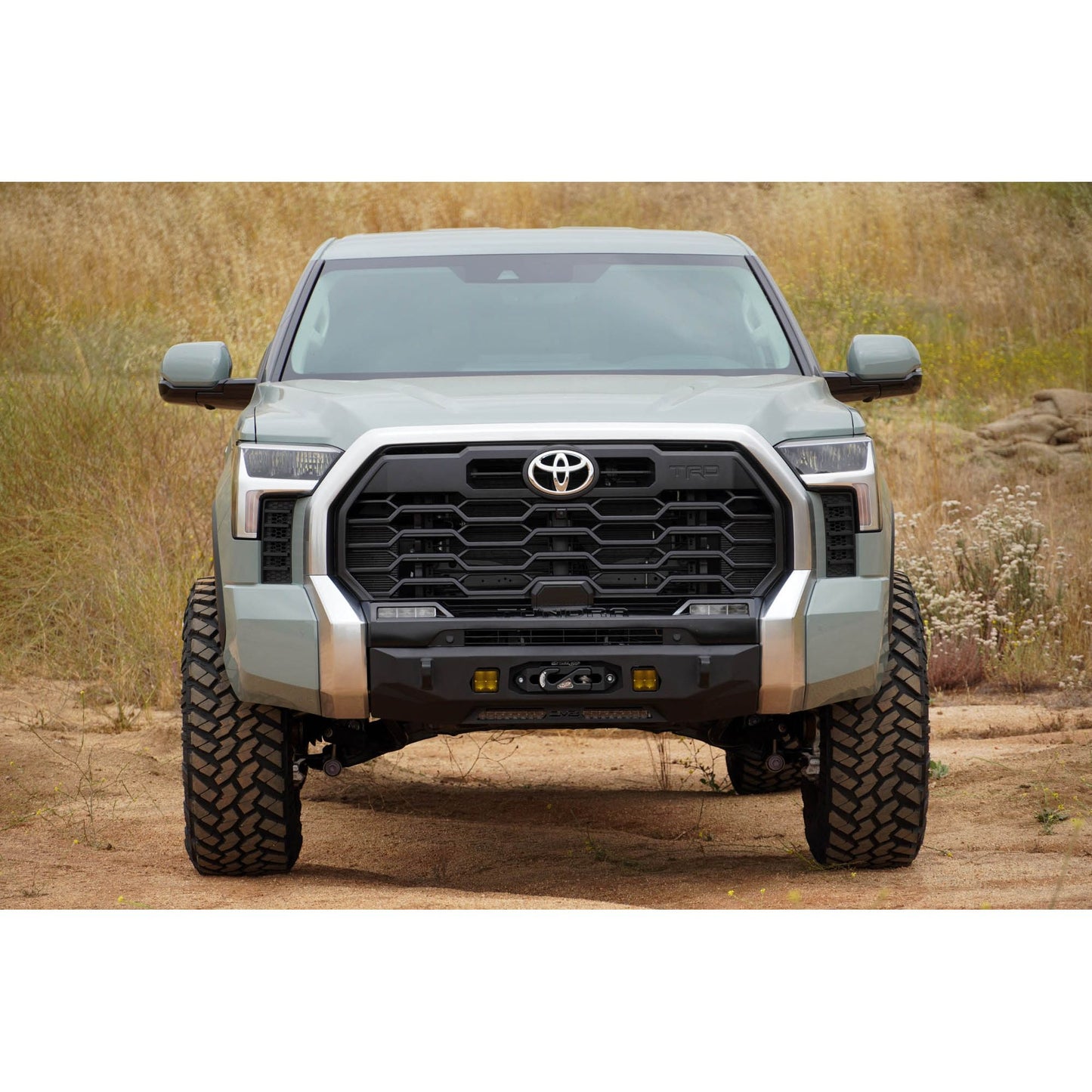 DV8 Off-Road 2022-2024 Toyota Tundra | Centric Series Front Bumper C3| FBTT2-05