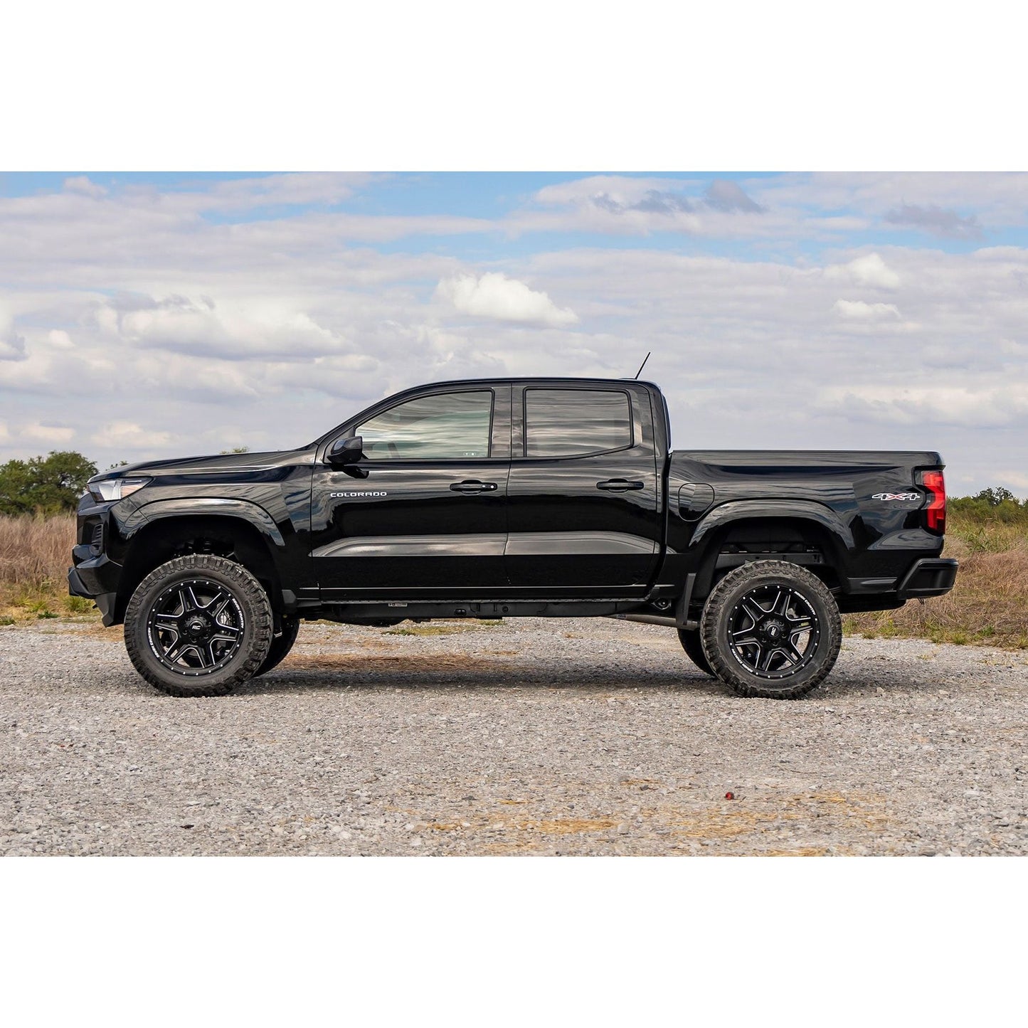 Rough Country Strut Spacers w/N3 Rear Shocks 4 Inch Lift Kit I 13230