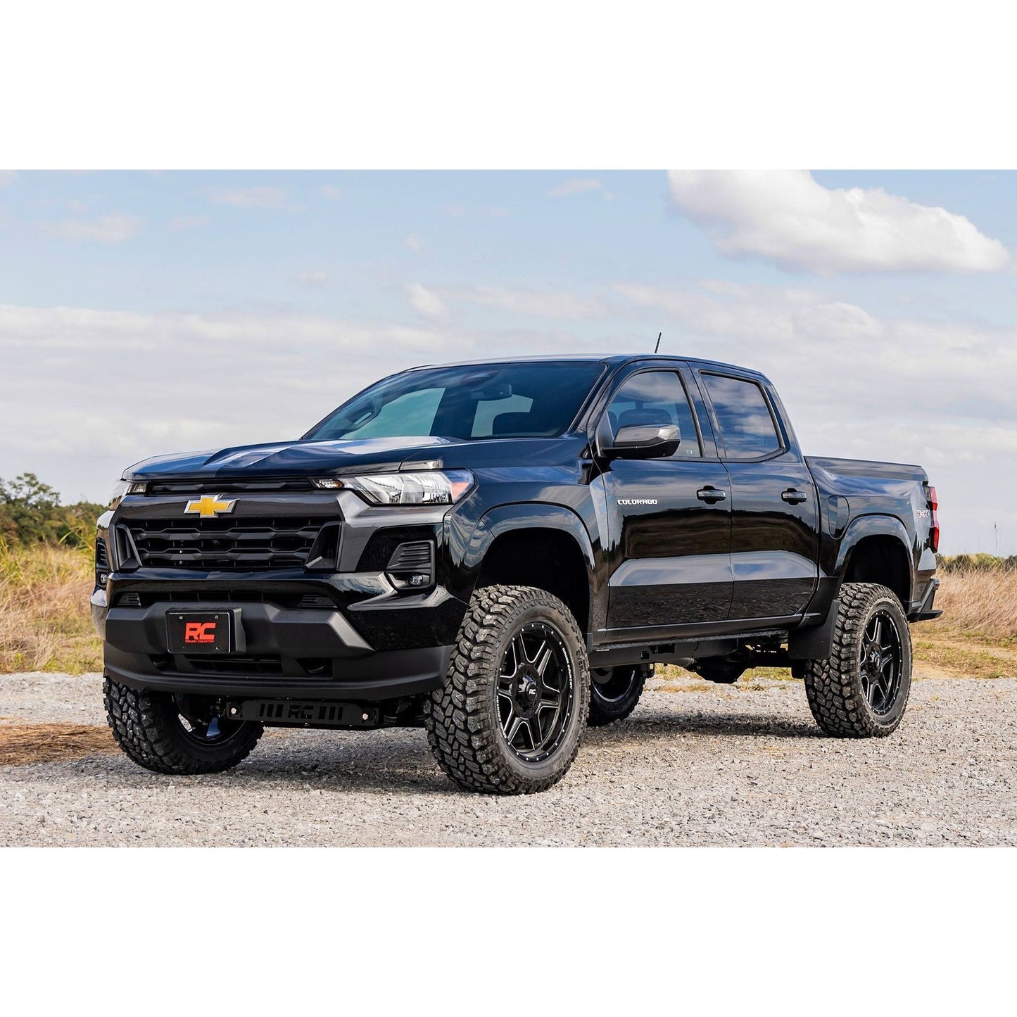 Rough Country M1 Struts w/M1 Rear Shocks 4 Inch Lift Kit I 13240