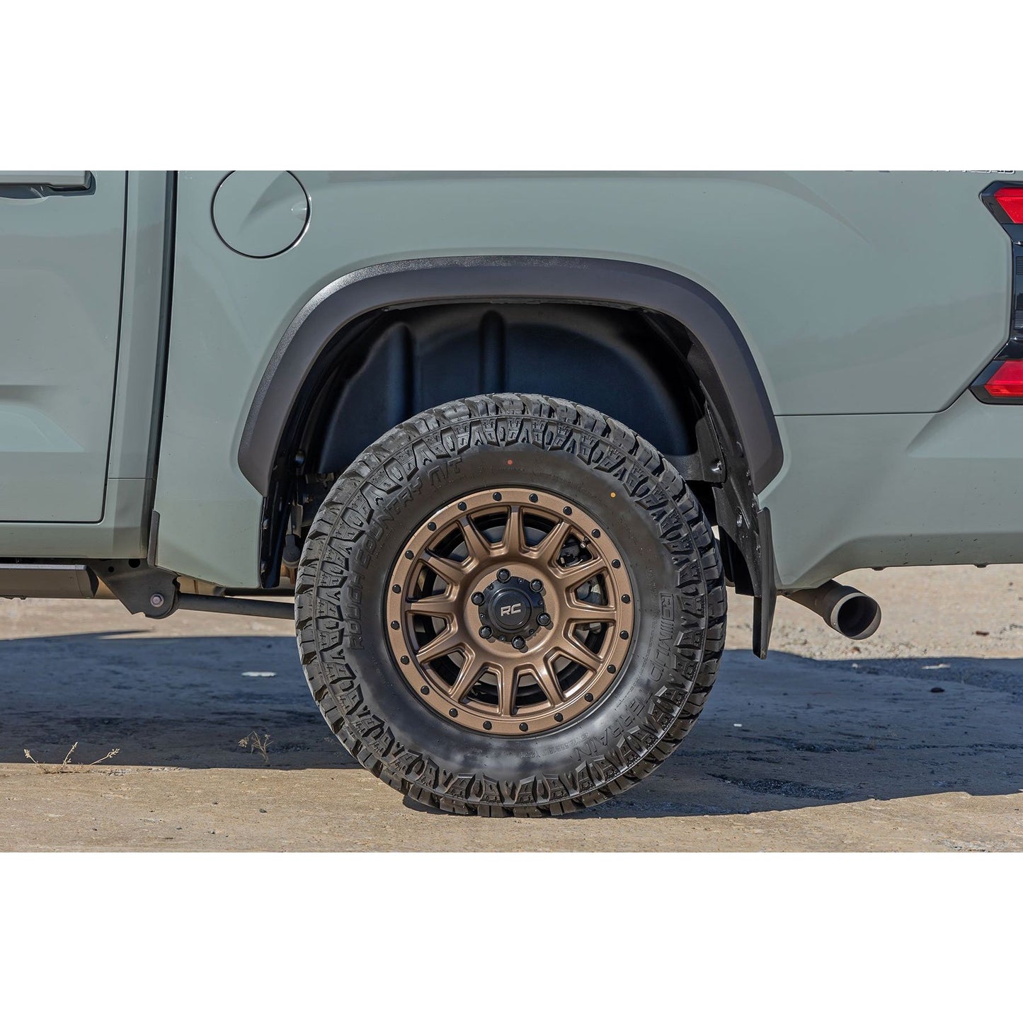 ROUGH COUNTRY Rear Wheel Well Liners | Toyota Tundra 2WD/4WD (2022-2025) | 4610