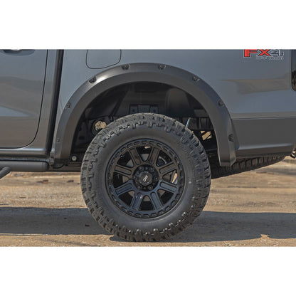 Rough Country G1 | Absolute Black Pocket Fender Flares I F-F12401-G1