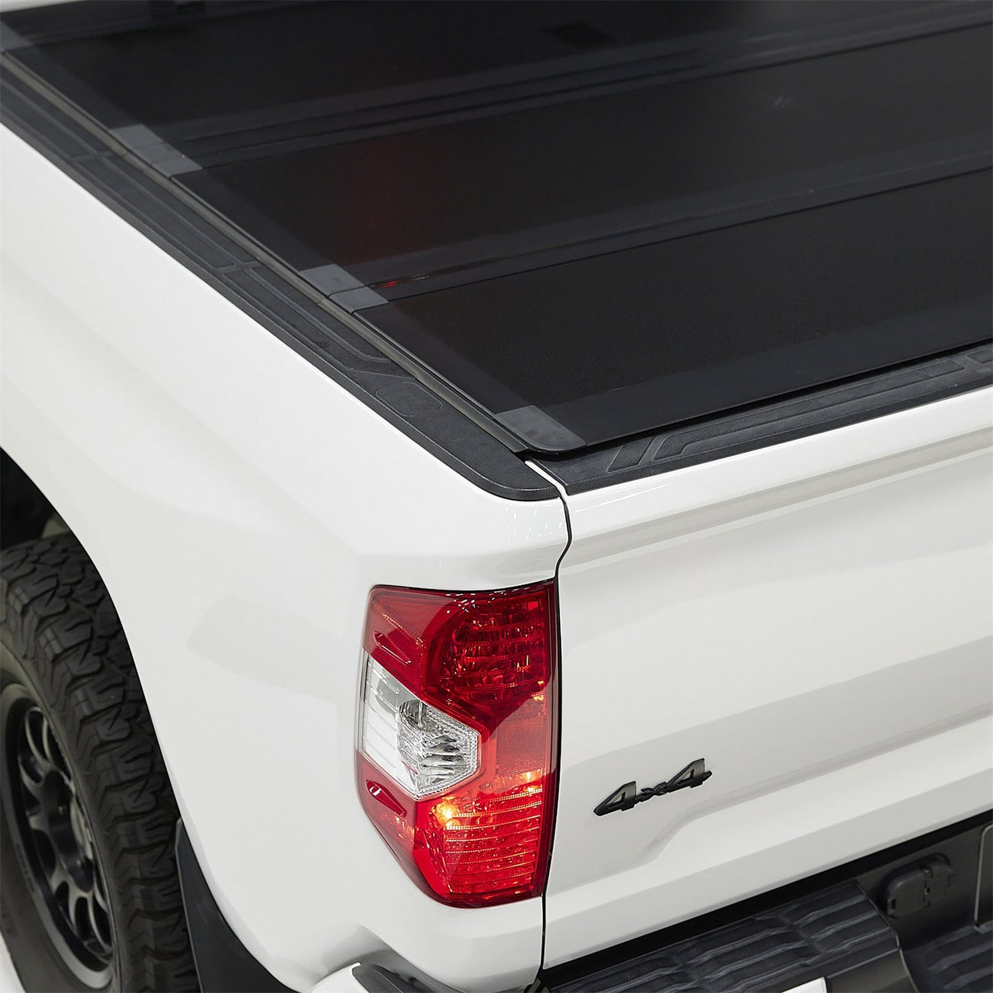 Smittybilt Bed Guard Tonneau Cover Direct Fit Black Hardware Included I 2741002