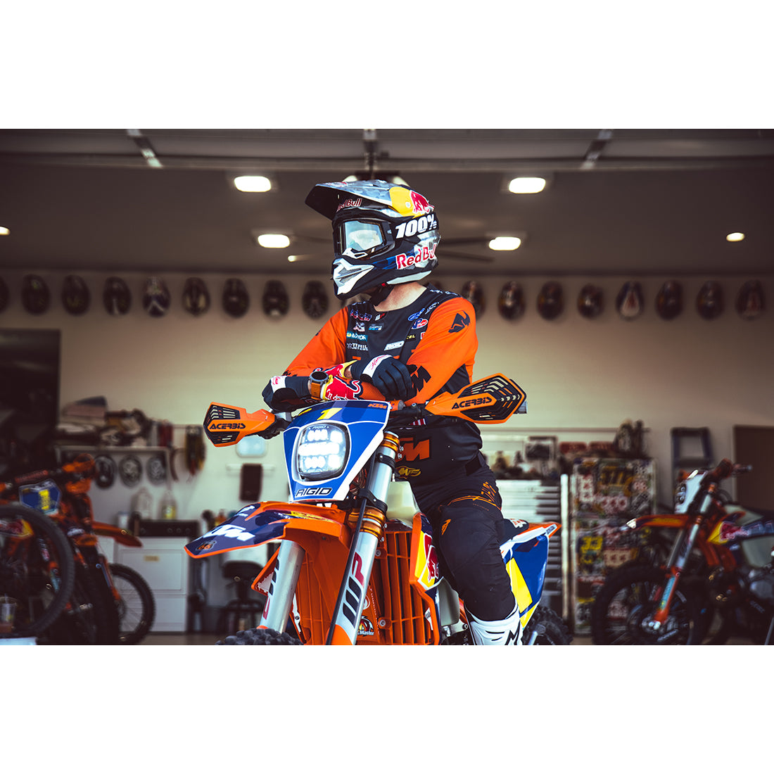 RIGID INDUSTRIES | RIGID Mounting Bracket Kit For Adapt XE Ready To Ride Kit Single | 300422