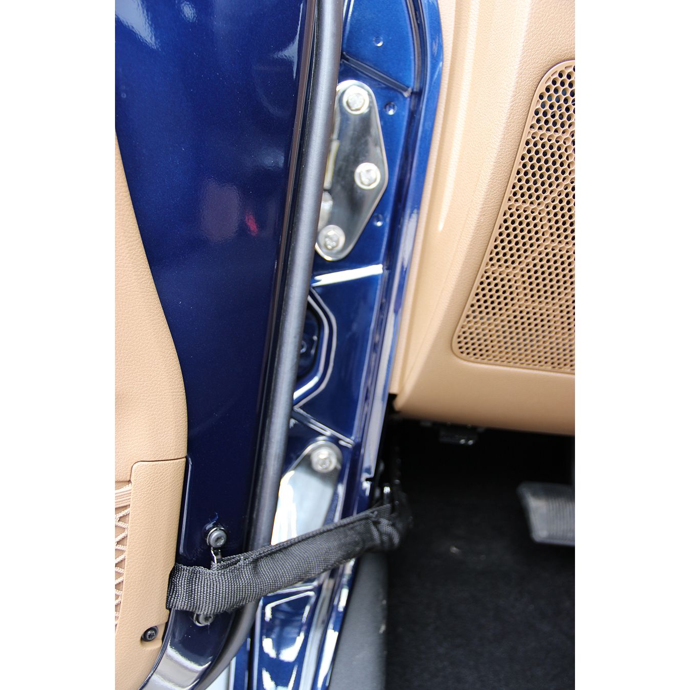 KENTROL Jeep JK Body Door Hinge Set 4 Pieces 2 Door 07-18 Wrangler JK Polished Silver Kentrol  30580