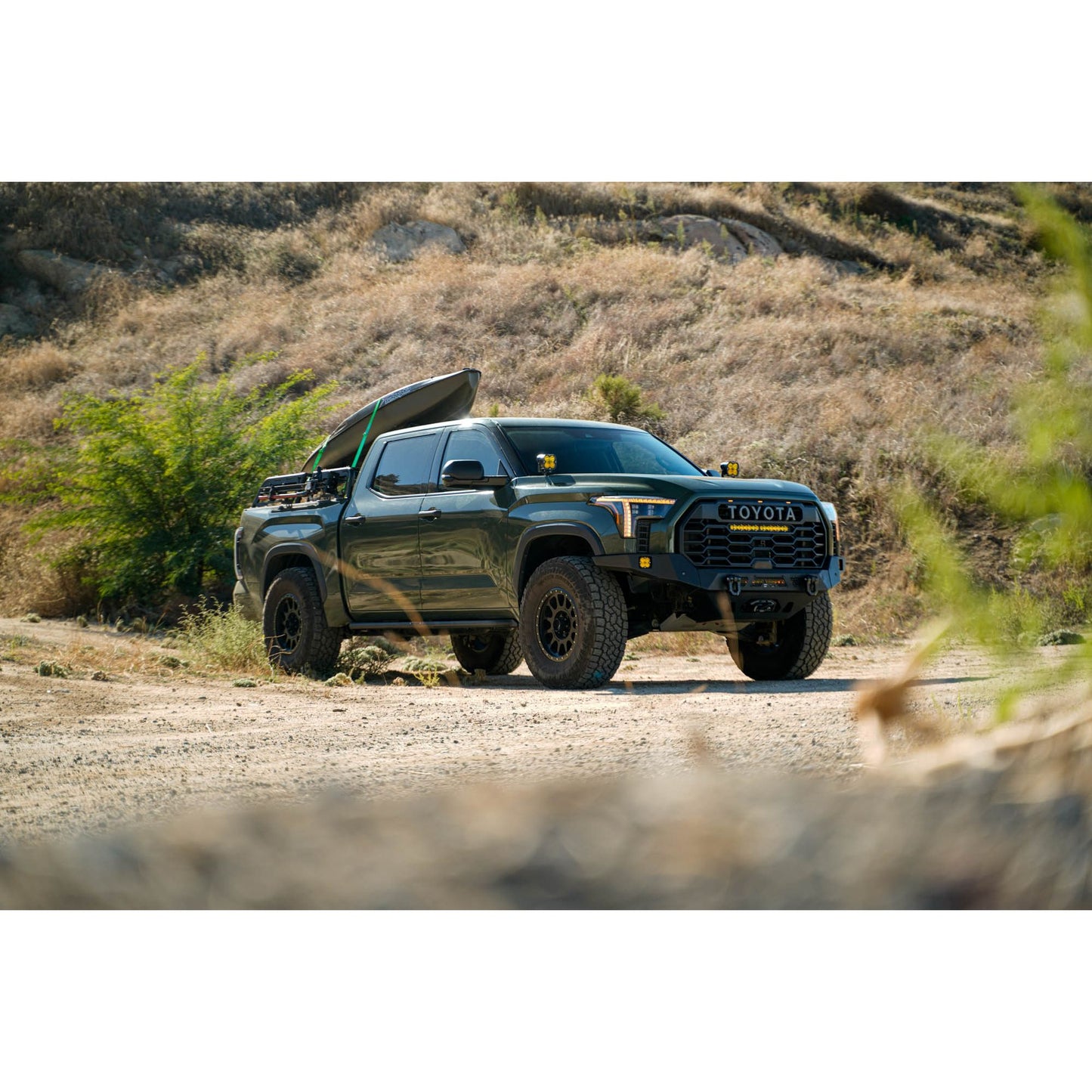 DV8 Off-Road MTO Series Full-Size Truck Bed Rack | Universal C3| RRUN-03