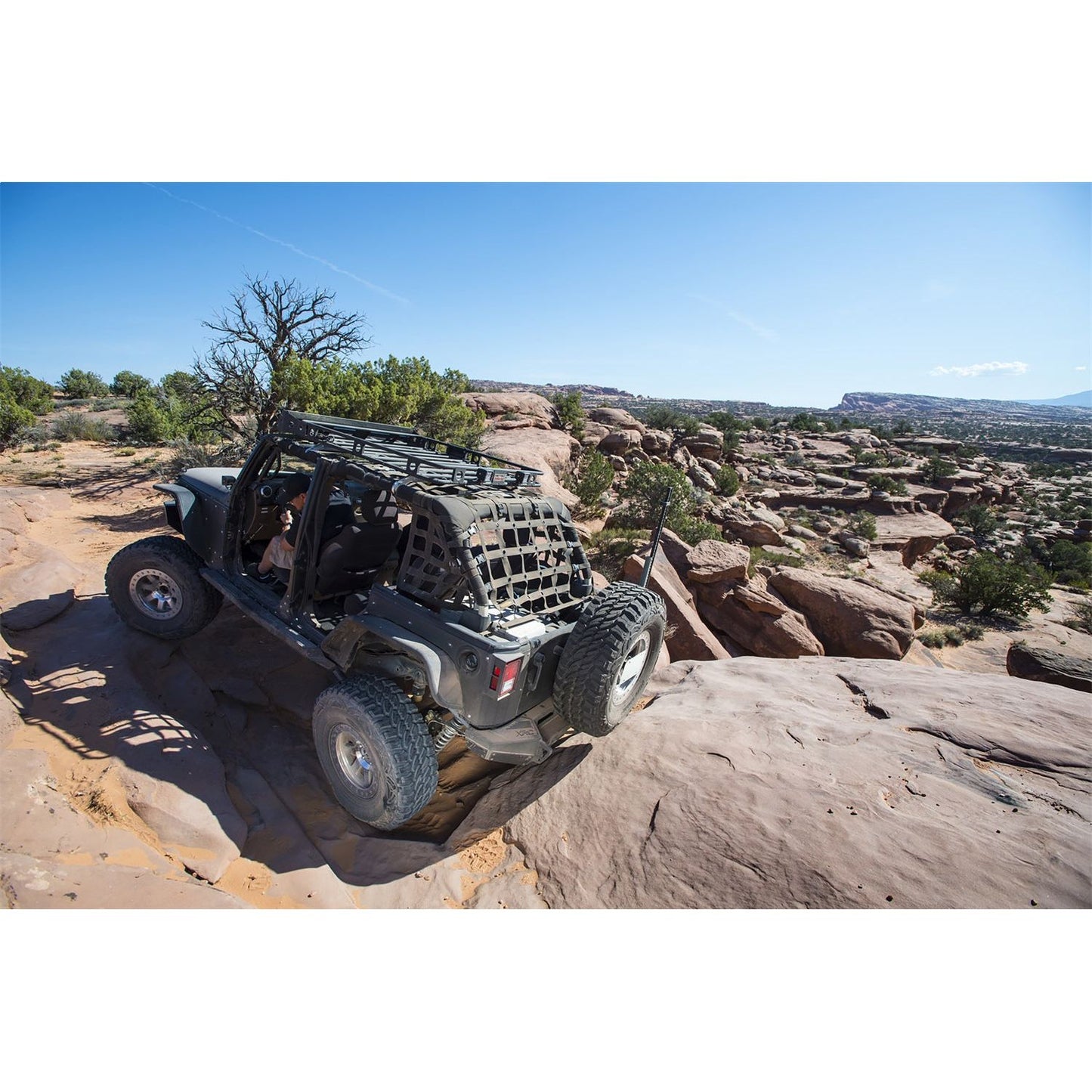 Smittybilt Defender Roof Rack 4 ft. x 5 ft. x 4 in. 1 pc. Black I 40504