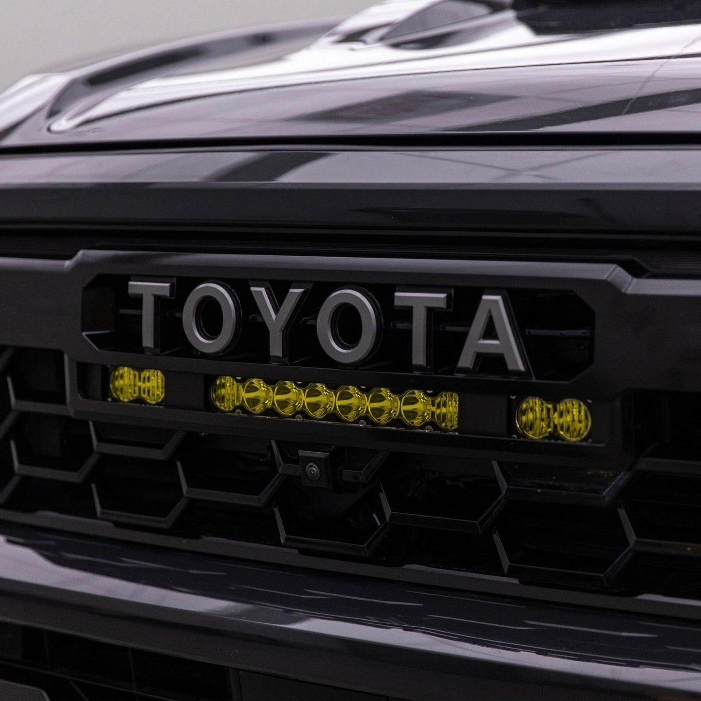 BAJA DESIGNS S8 10-inch/S2 Pro Grille Light Kit 2024-On Toyota Tacoma TRD Pro Baja Amber Baja Designs I 448261