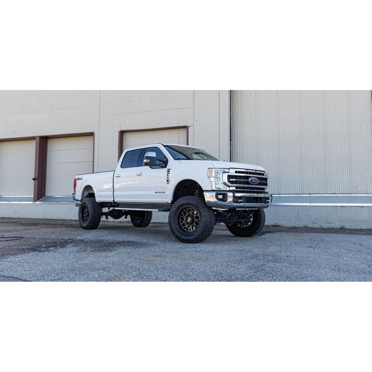 ReadyLIFT 8.5'' Lift Kit with Falcon Shocks (F250/F350 Diesel ) 49-27850