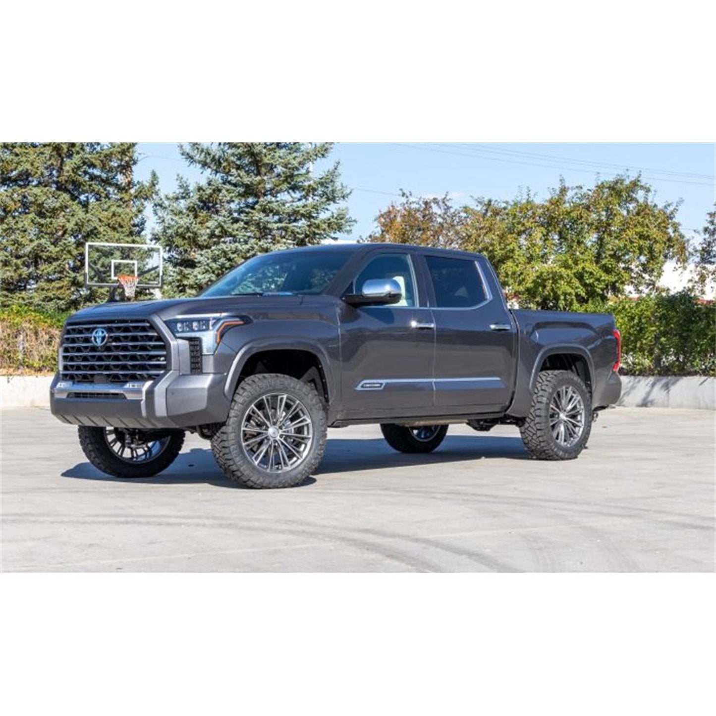 ReadyLIFT 3'' SST Lift Kit equipped with Load-Leveling Rear Height Control Air Suspension or Adaptive Variable Suspension (AVS) (Tundra) 69-52330