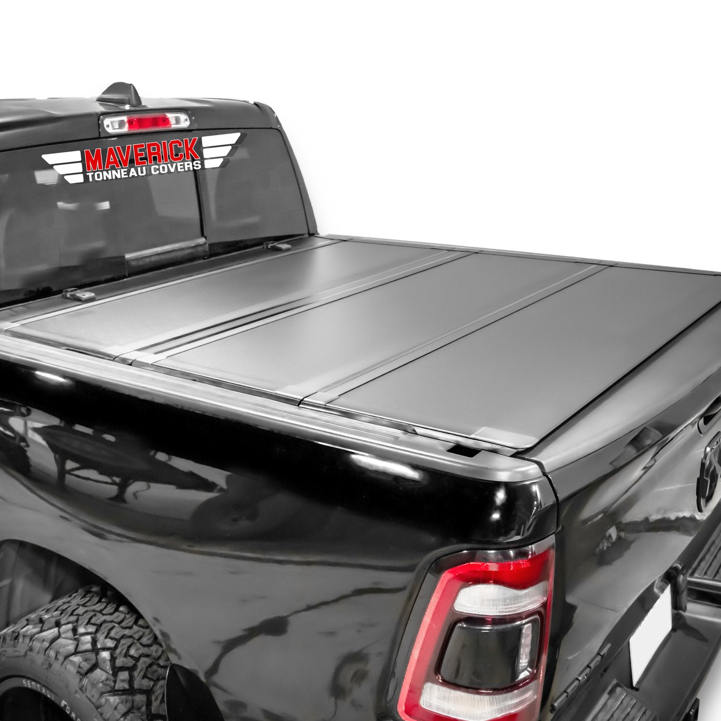 MAVERICK TONNEAU COVERS HARD FLIP UP 2019 - 2020 JEEP GLADIATOR SPORT - MFH18