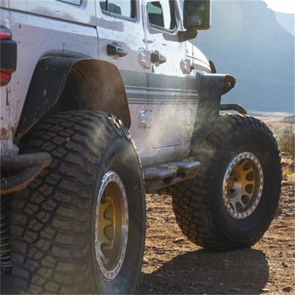 Smittybilt Complete Set Of 4 Fender Flares Includes Both Front And Rear Fenders I 77837