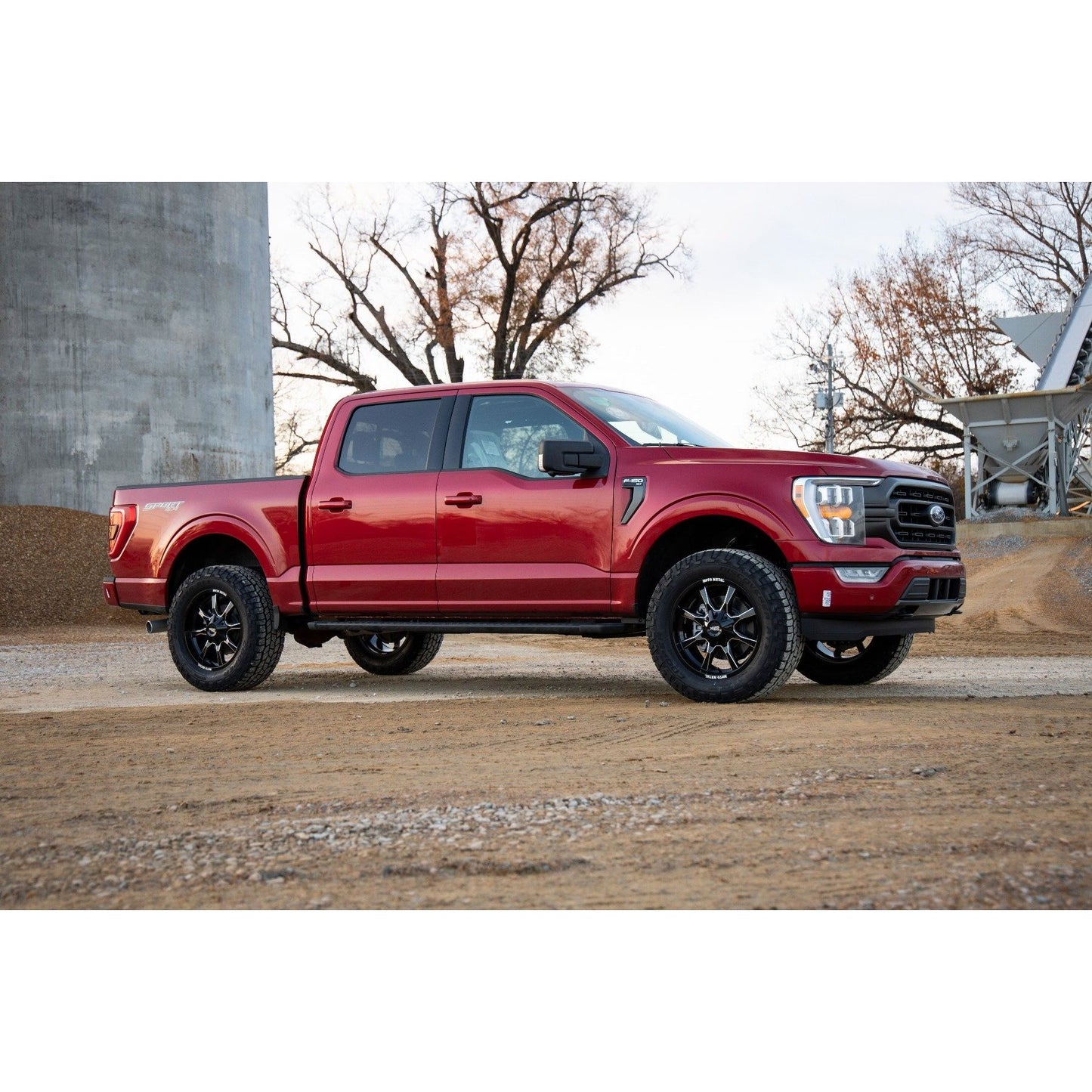 ROUGH COUNTRY 2 Inch Lift Kit | Ford F-150 2WD/4WD (2021-2025) | 57100