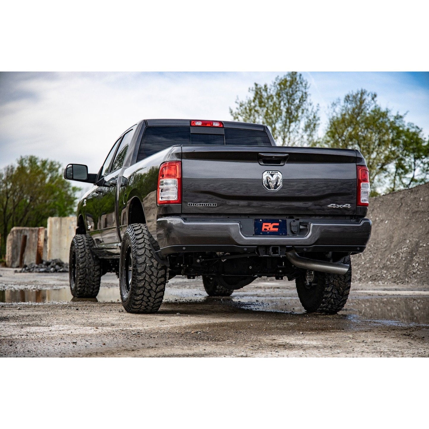 Rough Country M1 Monotube 2.5 Inch Leveling Kit I 37741