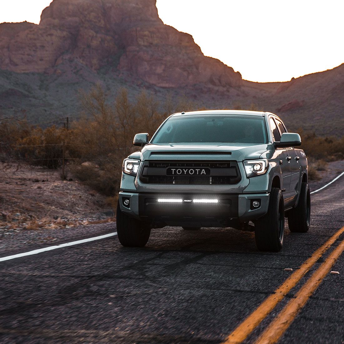 RIGID INDUSTRIES | 20 Inch Dual Function SAE Auxilary High Beam Driving Lights SR-Series Pro RIGID Industries | 920413