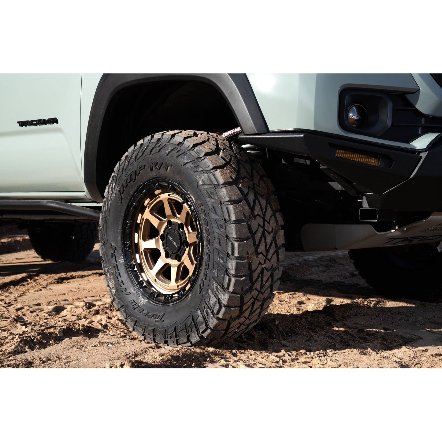 Body Armor 4x4 2016-2023 TOYOTA TACOMA HILINE BUMPER HIGH CLEARANCE SIDE WINGS TC-19339W
