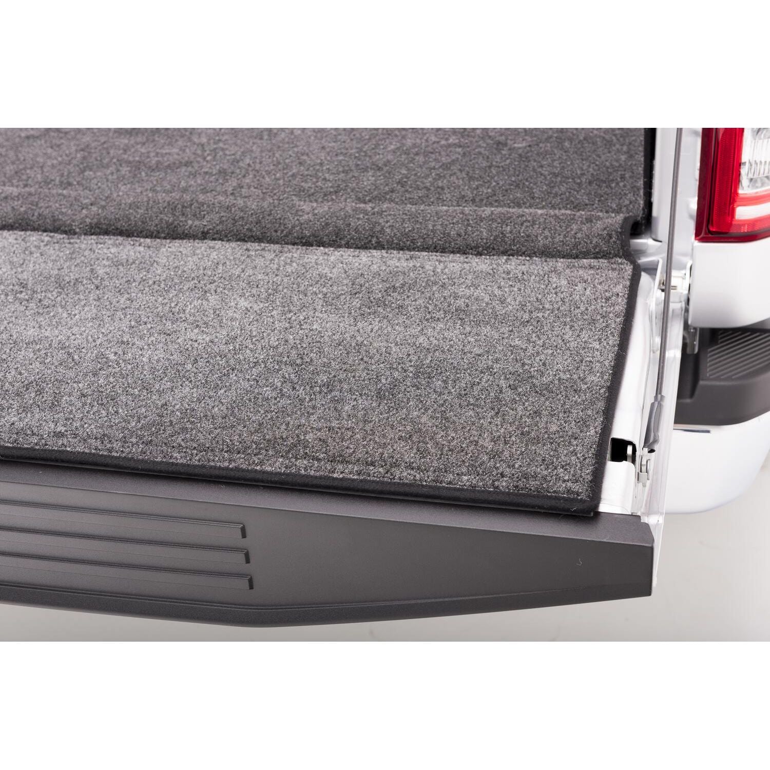 BedRug 08-16 Ford Super Duty 8.0' Long Bed w/ Factory Step Gate w/Tailgate Step Bed Liner w/ Tailgate Mat - Charcoal (BRQ08LBSGK) close-up