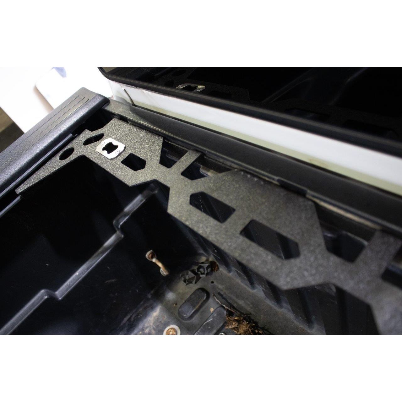 FISHBONE OFFROAD | 05-C Toyota Tacoma Front Bed Wheel Chock | FB21294