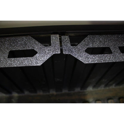 FISHBONE OFFROAD | 05-C Toyota Tacoma Front Bed Wheel Chock | FB21294
