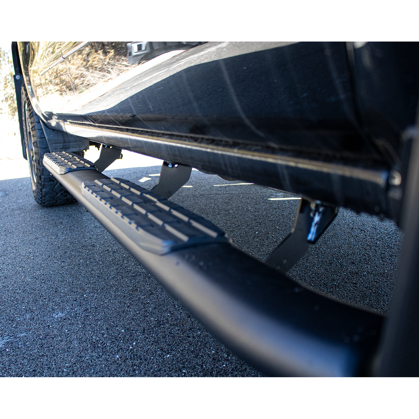 FISHBONE OFFROAD | 15-C F150 Extended Cab Oval Side Step Txt Powder Coat Black Pair | FB21378