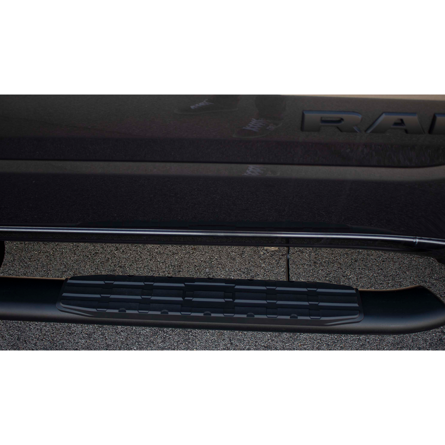 FISHBONE OFFROAD | 19-C Silverado/Sierra 1500 Dble Cab Oval Side Step Txt Black Pair | FB21383