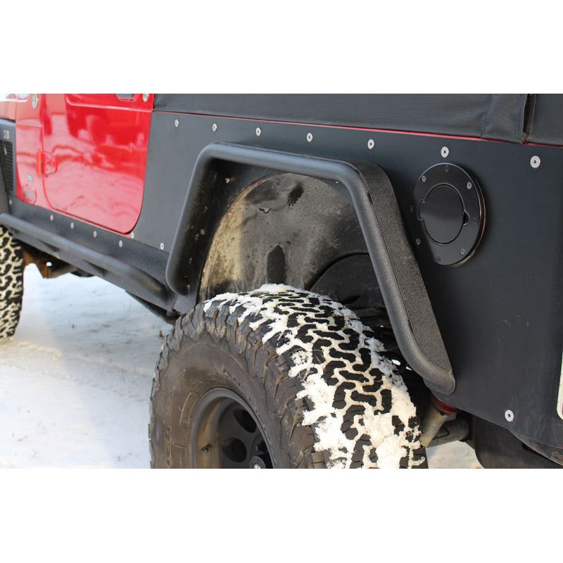 FISHBONE OFFROAD | 97-06 Wrangler Steel Fender With Tube Step Black Textured Powder Coat 3/16In Steel | FB23029