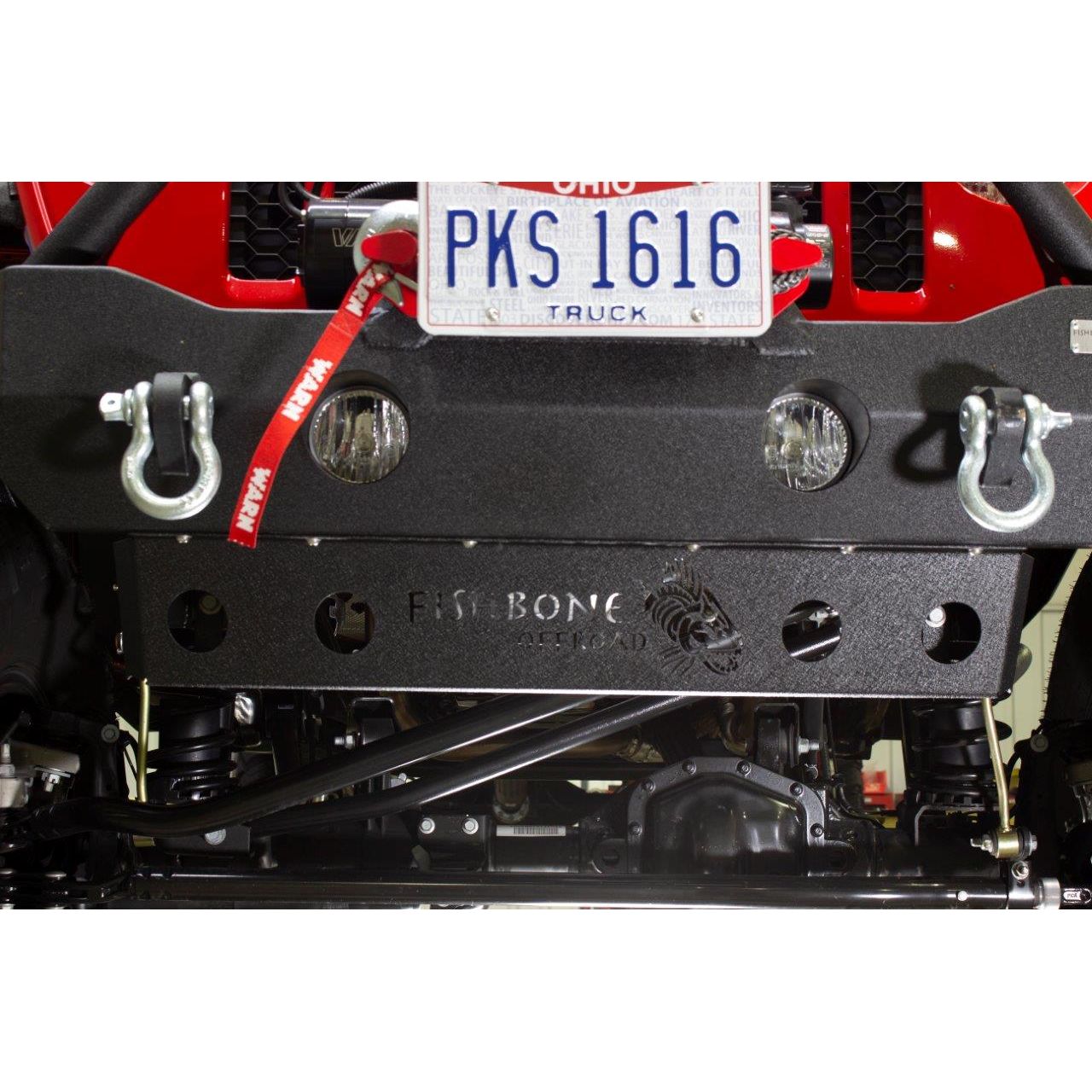 FISHBONE OFFROAD | 18-C Wrangler/20-C Gladiator Mako Front Bumper Skid Plate Black Powder Coated Steel | FB23176
