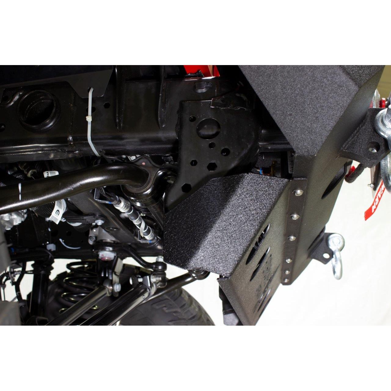 FISHBONE OFFROAD | 18-C Wrangler/20-C Gladiator Mako Front Bumper Skid Plate Black Powder Coated Steel | FB23176