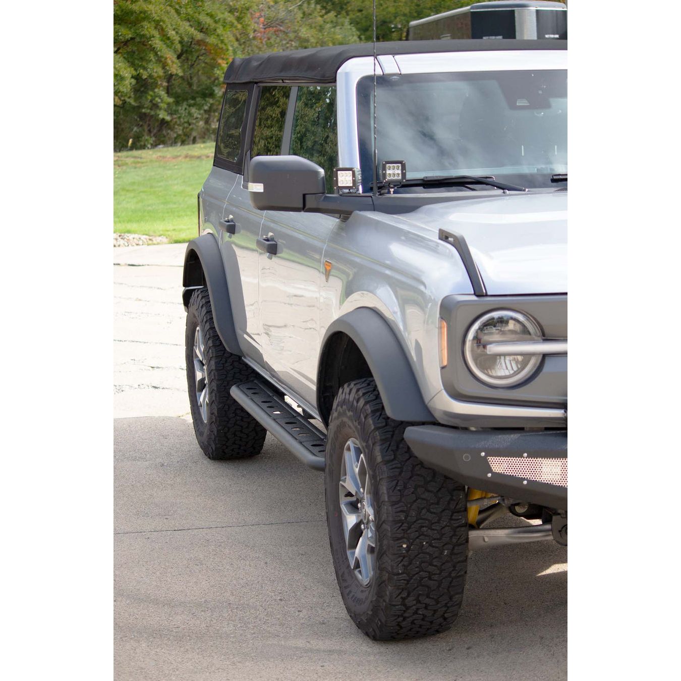 FISHBONE OFFROAD | 22-C Bronco (4 Doors) Step Sliders Black Textured Steel | FB23349