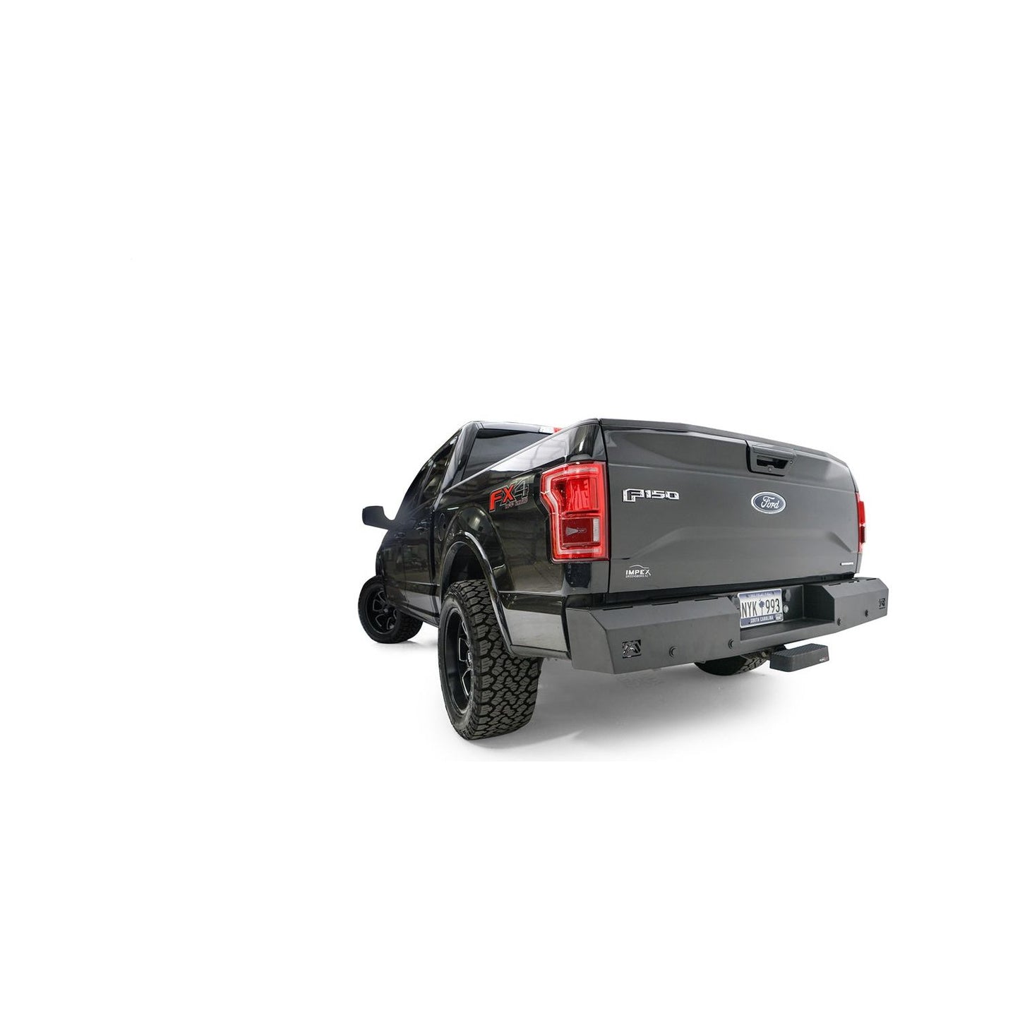 Fab Fours Red Steel Rear Bumper l FF15-RT3250-1