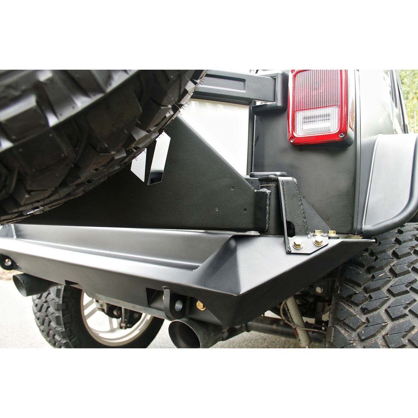 Fab Fours Off The Door Tire Carrier 2 Stage Black Powder Coated Needs Base Bumper l JP-Y1261T-1